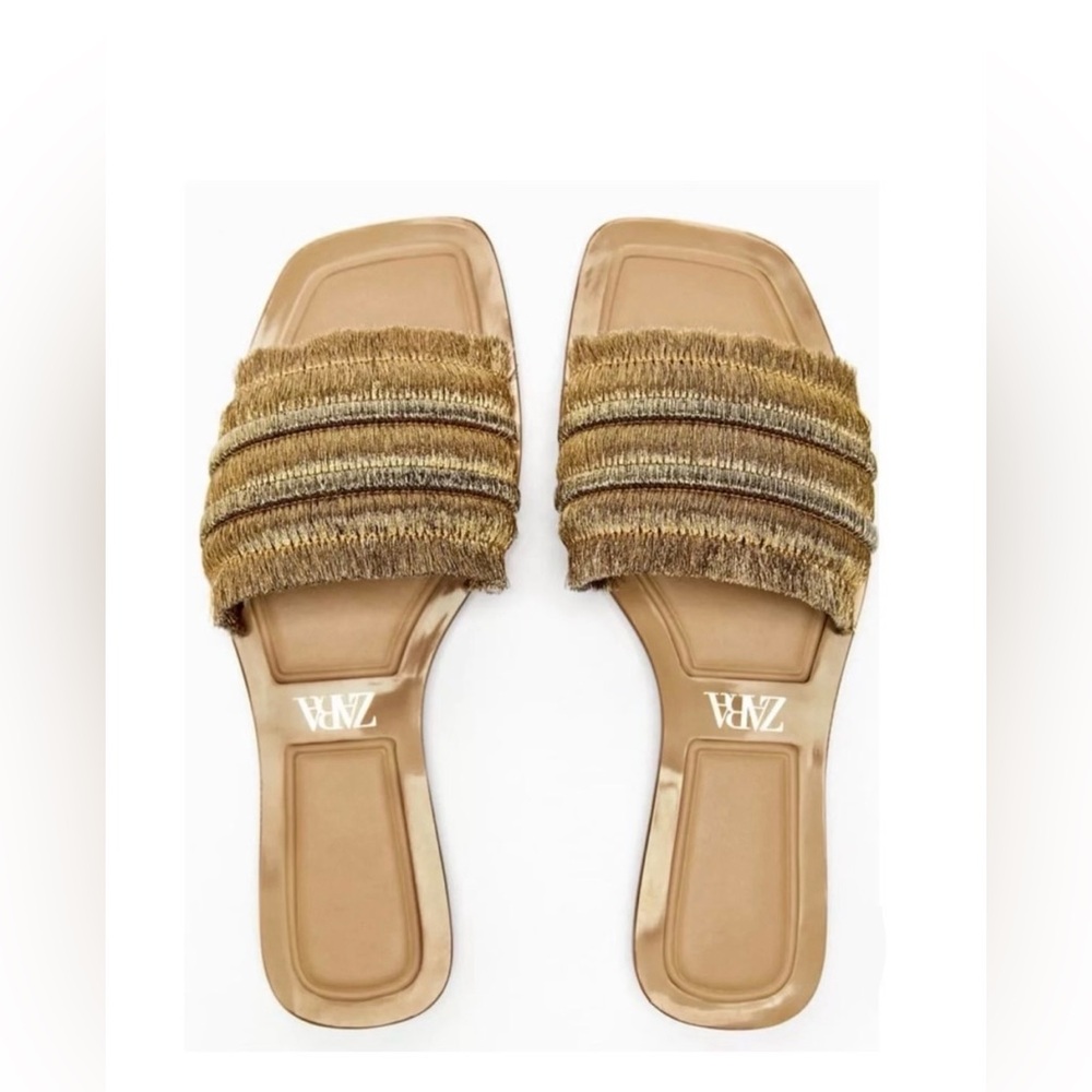 Zara Women's Golden Flat Sandal With Fringe Size 6.5
